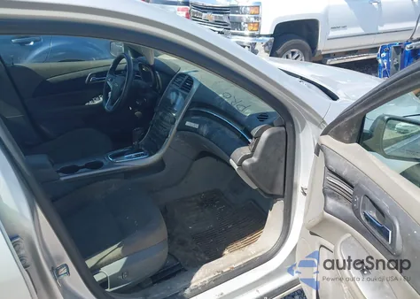 2013 Chevrolet Malibu 1Ls из США, поврежденный, VIN 1G11B5SA1DF199735